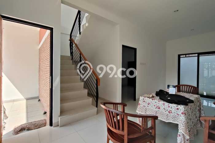 Rumah Modern 3 KT di Ciater Tangerang Unfurnished Rumah Modern 3 KT di Ciater Tangerang Unfurnished