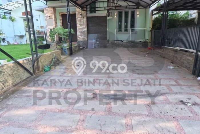 LIMITED OFFER! Rumah Premium area Batam Centre, LT 317m2m² Bangunan 400m2m² LIMITED OFFER! Rumah Premium area Batam Centre, LT 317m2m² Bangunan 400m2m²