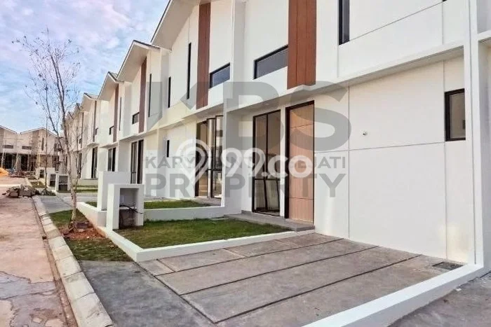 For Sale Rumah 2 Kamar Lokasi Ideal Bagus dan Strategis di Batam Kota For Sale Rumah 2 Kamar Lokasi Ideal Bagus dan Strategis di Batam Kota