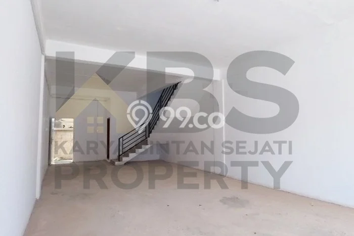 Ruko untuk disewa di Bengkong punya LT 67m2 & LB 127m2 harga sewa kompetitif Ruko untuk disewa di Bengkong punya LT 67m2 & LB 127m2 harga sewa kompetitif