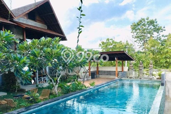 Ready to Use! Premium House LT 750m2 Desain Elegan di Balangan Ready to Use! Premium House LT 750m2 Desain Elegan di Balangan