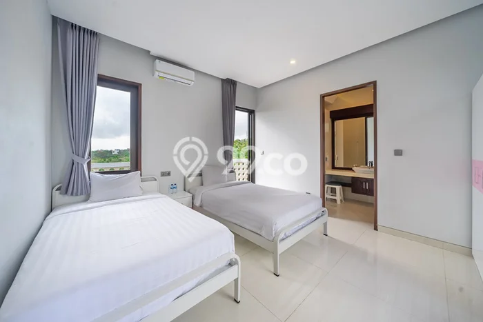 For Sale! Premium House LT 340m2 Desain Elegan di Bukit For Sale! Premium House LT 340m2 Desain Elegan di Bukit