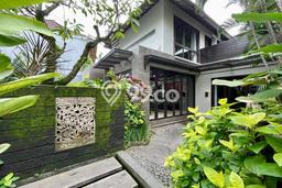 Hunian Elit LB 249m2 Siap Pakai Desain Elegan di Seminyak, Badung Hunian Elit LB 249m2 Siap Pakai Desain Elegan di Seminyak, Badung