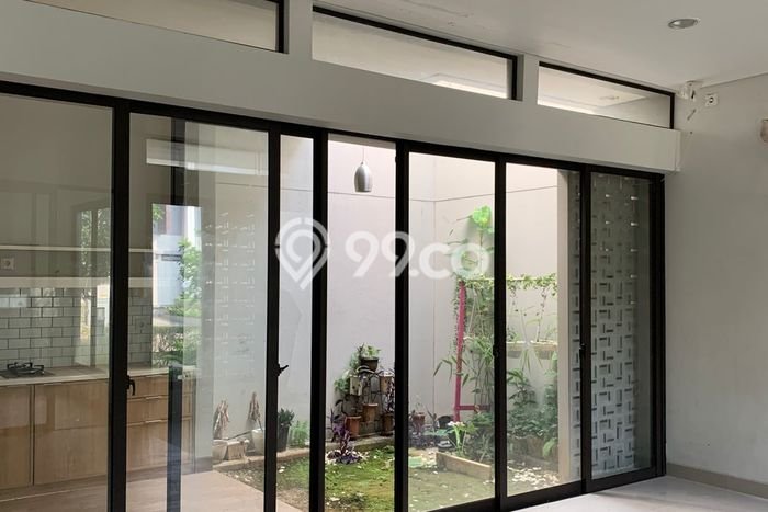 Rumah Luas Asri 4 KT Siap Pakai di Summarecon Bandung Bandung Rumah Luas Asri 4 KT Siap Pakai di Summarecon Bandung Bandung