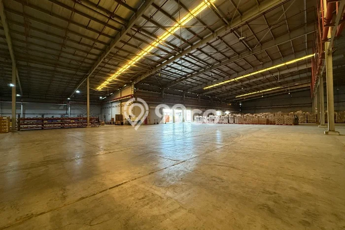 Unit Gudang Disewakan di Jababeka di Area Ramai & Strategis Unit Gudang Disewakan di Jababeka di Area Ramai & Strategis