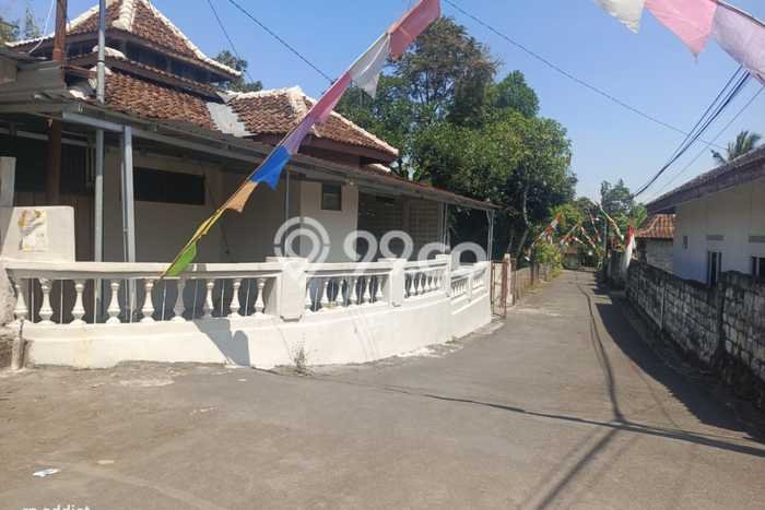 Lahan Kosong Dijual di Pakem, Sleman, Luas 132m2 Area Strategis Lahan Kosong Dijual di Pakem, Sleman, Luas 132m2 Area Strategis
