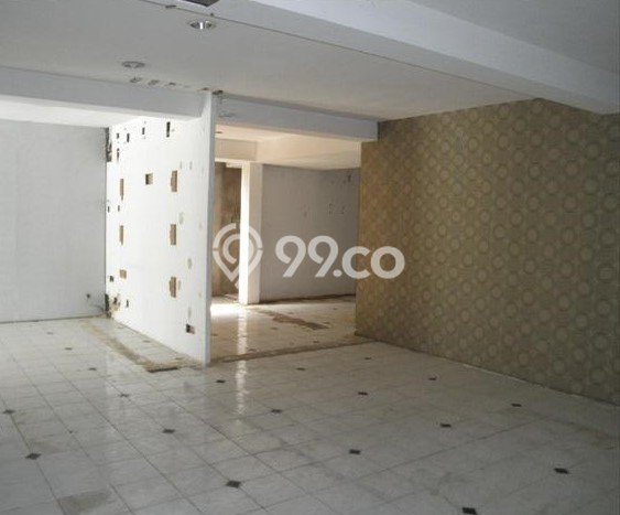 Lokasi Strategis! Dijual Ruko Bisnis di Kebayoran Baru, Jakarta Selatan Kondisi Baik Lokasi Strategis! Dijual Ruko Bisnis di Kebayoran Baru, Jakarta Selatan Kondisi Baik
