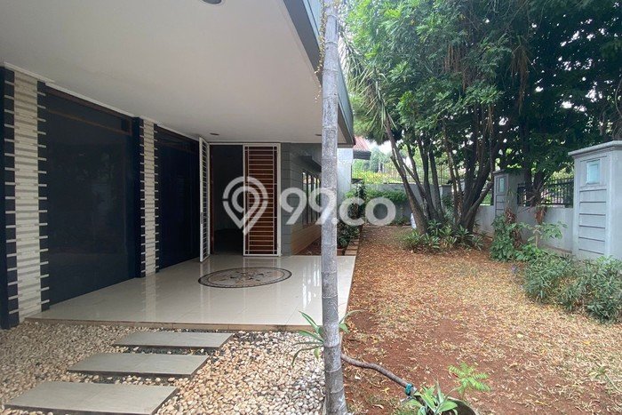 For Sale! Luxury House LT 756m2 Desain Modern di Pondok Indah For Sale! Luxury House LT 756m2 Desain Modern di Pondok Indah