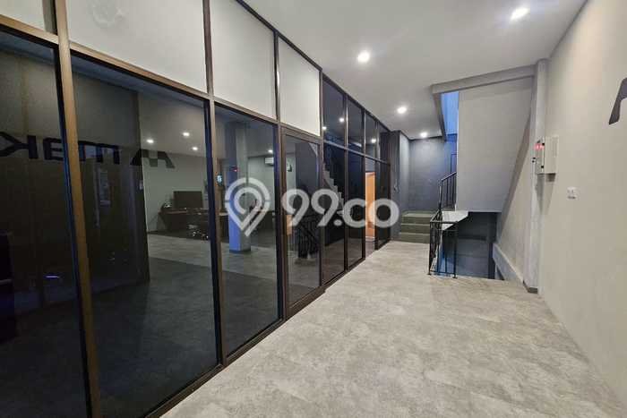 FOR RENT! Ruko di Radio Dalam Cocok untuk Bisnis 290m2 FOR RENT! Ruko di Radio Dalam Cocok untuk Bisnis 290m2