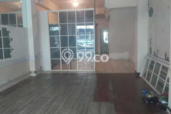 Ruko Dijual di Prime Area Jakarta Selatan Luas 285m2 Ruko Dijual di Prime Area Jakarta Selatan Luas 285m2