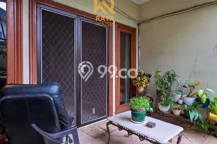 Dijual Rumah Luas Megah Dengan View Eksklusif di Bendungan Hilir, Jakarta Pusat Dijual Rumah Luas Megah Dengan View Eksklusif di Bendungan Hilir, Jakarta Pusat