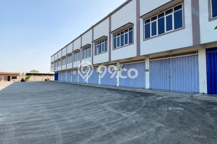 Unit Ruko Disewa Lokasi Cerme, Gresik Spesifikasi Luas Bangunan 153m2 Unit Ruko Disewa Lokasi Cerme, Gresik Spesifikasi Luas Bangunan 153m2