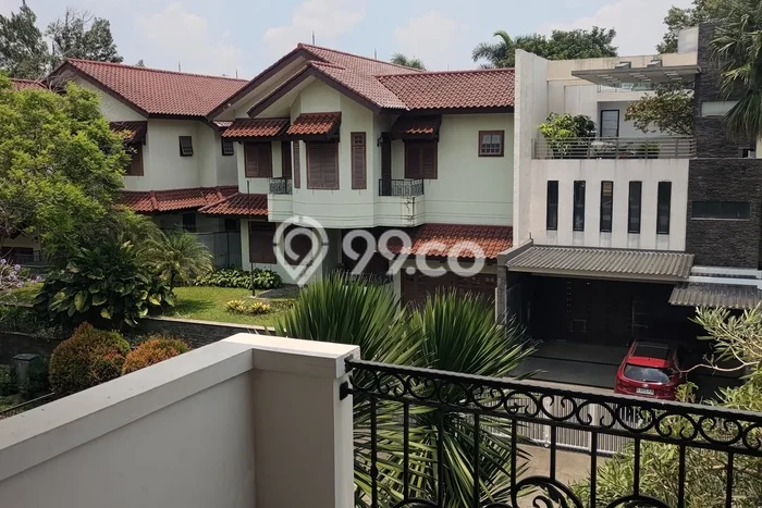Dijual Rumah Luas Elegan Dengan View Eksklusif di baranangsiang, Bogor Dijual Rumah Luas Elegan Dengan View Eksklusif di baranangsiang, Bogor