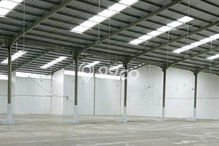 Disewakan Gudang di Pusat Kota Tangerang Ramai Strategis Disewakan Gudang di Pusat Kota Tangerang Ramai Strategis