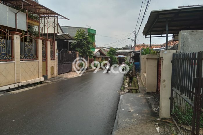 Lahan Kosong Dijual di Kramat Jati, Jakarta Timur, Luas 1200m2 Area Strategis Lahan Kosong Dijual di Kramat Jati, Jakarta Timur, Luas 1200m2 Area Strategis