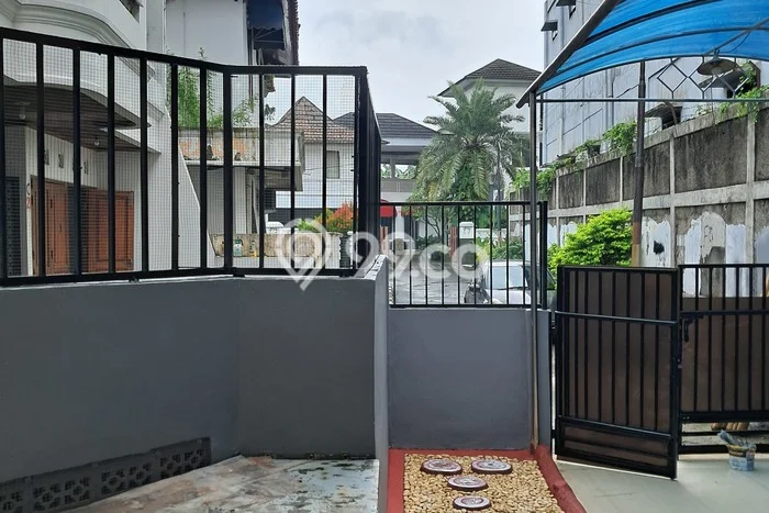 Disewakan Rumah Murah di Cipinang Jakarta Timur dengan 5 KT Disewakan Rumah Murah di Cipinang Jakarta Timur dengan 5 KT