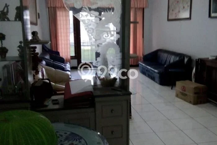 Ruko untuk disewa di Bogor Tengah punya LT 180m2 & LB 300m2 harga sewa kompetitif Ruko untuk disewa di Bogor Tengah punya LT 180m2 & LB 300m2 harga sewa kompetitif