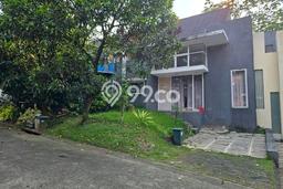 Jual Rumah Eksklusif 3 KT di Sentul City, Bogor Jual Rumah Eksklusif 3 KT di Sentul City, Bogor
