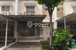 SPECIAL OFFER! Rumah Asri area Green Lake City, Luas 90m² Bangunan 120m² SPECIAL OFFER! Rumah Asri area Green Lake City, Luas 90m² Bangunan 120m²