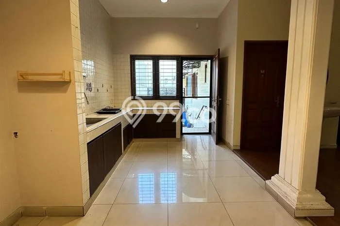 Rumah Luxury Modern Tanpa Renovasi di Pluit Jakarta Utara Rumah Luxury Modern Tanpa Renovasi di Pluit Jakarta Utara