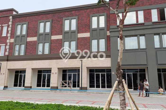 Unit Komersial Disewakan di Jakarta Utara Area Strategis Harga Kompetitif Unit Komersial Disewakan di Jakarta Utara Area Strategis Harga Kompetitif