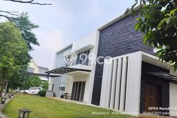 Dijual Rumah Mewah Megah Dengan View Eksklusif di Joglo, Jakarta Barat Dijual Rumah Mewah Megah Dengan View Eksklusif di Joglo, Jakarta Barat
