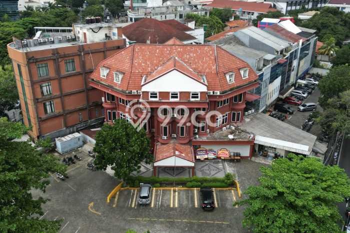 Kantor Dijual di Prime Area Jakarta Selatan Luas 1640m2 Kantor Dijual di Prime Area Jakarta Selatan Luas 1640m2