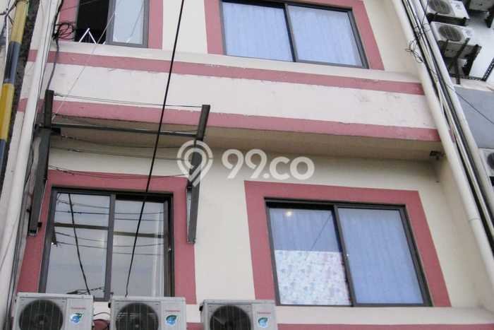 Unit Kost Dijual di Hayam Wuruk dengan 20 Kamar Area Ramai Unit Kost Dijual di Hayam Wuruk dengan 20 Kamar Area Ramai