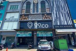 KAWASAN PREMIUM! Ruko Kawasan , Luas 450m2m², Akses Utama KAWASAN PREMIUM! Ruko Kawasan , Luas 450m2m², Akses Utama
