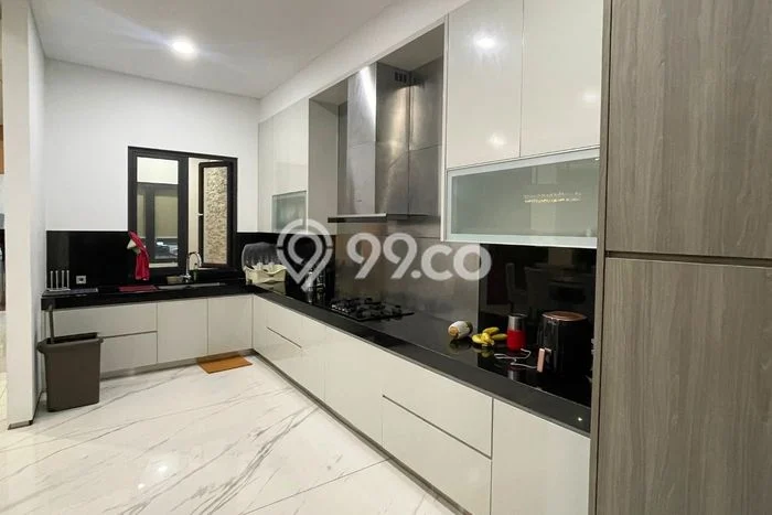 For Sale! Premium House LT 201m2 Desain Modern di Pantai Indah Kapuk For Sale! Premium House LT 201m2 Desain Modern di Pantai Indah Kapuk