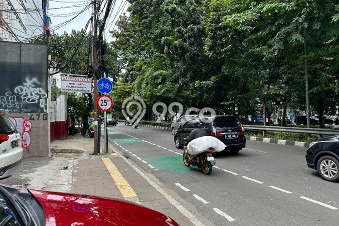 Dijual! Ruko di Cideng Jakarta Pusat LT 97m2 / LB 339m2 Kawasan Bisnis Dijual! Ruko di Cideng Jakarta Pusat LT 97m2 / LB 339m2 Kawasan Bisnis