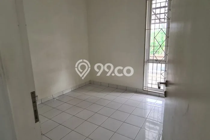 Lokasi terbaik! Rumah siap pakai dikontrakkan di BSD LB 200m2 Lokasi terbaik! Rumah siap pakai dikontrakkan di BSD LB 200m2