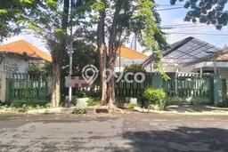 Rumah di Genteng, 6 KT, View Indah, LT 524m2m² Bangunan 400m2m² Rumah di Genteng, 6 KT, View Indah, LT 524m2m² Bangunan 400m2m²