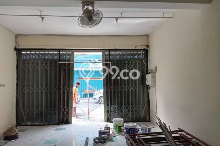 Ruko Dijual di Prime Area Surabaya Luas 105m2 Ruko Dijual di Prime Area Surabaya Luas 105m2
