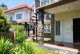 Hunian Mewah LB 250m2 Siap Huni Desain Elegan di BSD Puspita Loka, Tangerang Hunian Mewah LB 250m2 Siap Huni Desain Elegan di BSD Puspita Loka, Tangerang