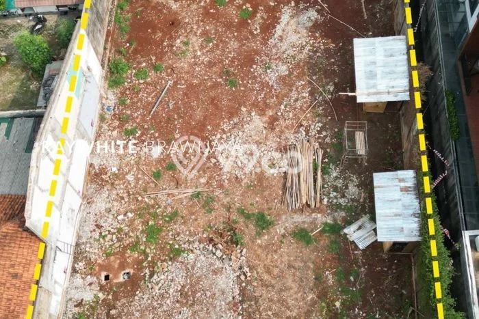Tanah Dijual di Jakarta Selatan Seluas 670m2 Strategis Tanah Dijual di Jakarta Selatan Seluas 670m2 Strategis