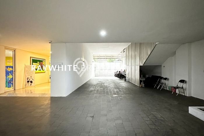 Komersial Dijual di Prime Area Jakarta Selatan Luas 2470m2 Komersial Dijual di Prime Area Jakarta Selatan Luas 2470m2