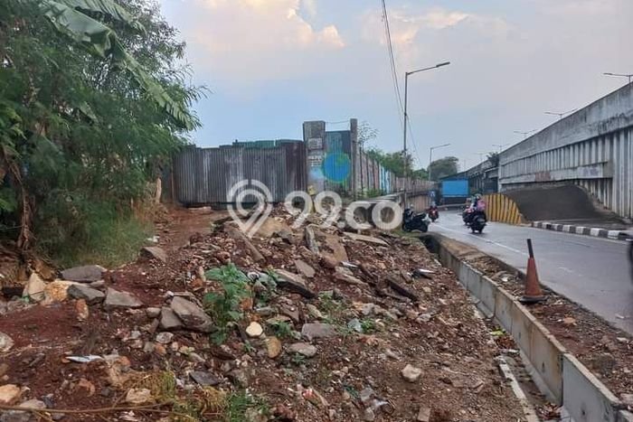 Kavling Tanah untuk Dijual di Petukangan, Jakarta Selatan, Luas 3025m2 Kavling Tanah untuk Dijual di Petukangan, Jakarta Selatan, Luas 3025m2