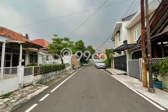Dijual Rumah Luas Megah Dengan View Cantik di Duren Tiga, Jakarta Selatan Dijual Rumah Luas Megah Dengan View Cantik di Duren Tiga, Jakarta Selatan