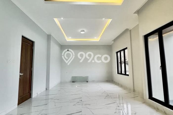 Best Deal Hunian Premium Ideal dan Luas di Kebayoran Lama, Jakarta Selatan Best Deal Hunian Premium Ideal dan Luas di Kebayoran Lama, Jakarta Selatan