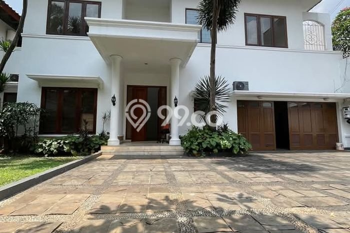 Rumah Luxury Modern Siap Huni di Kemang Jakarta Selatan Rumah Luxury Modern Siap Huni di Kemang Jakarta Selatan