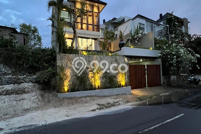 For Sale! Luxury House LT 320m2 Desain Elegan di Goa Gong For Sale! Luxury House LT 320m2 Desain Elegan di Goa Gong