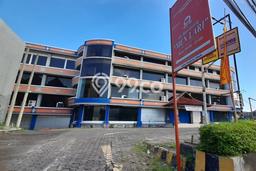 Unit Komersial Tersedia di Gatot Subroto Spesifikasi LB 5148m2 Unit Komersial Tersedia di Gatot Subroto Spesifikasi LB 5148m2