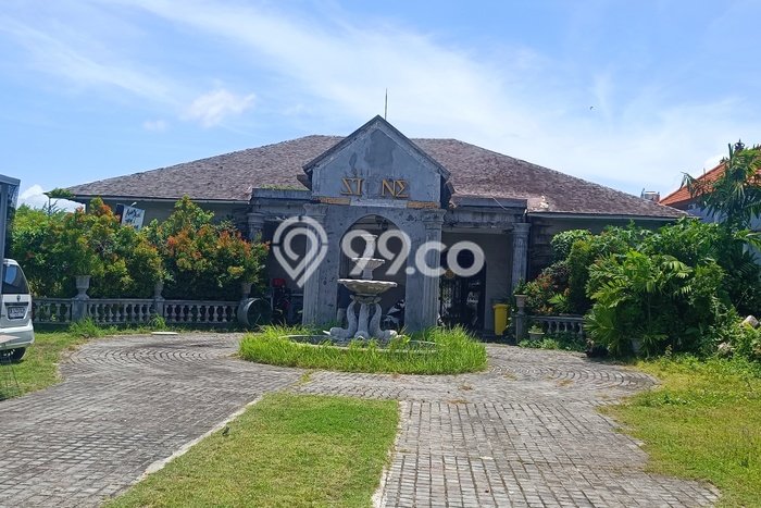Unit Komersial Tersedia di Batu Belig Spesifikasi LB 1237m2 Unit Komersial Tersedia di Batu Belig Spesifikasi LB 1237m2