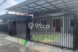 For Sale Hunian Rumah Terawat 2 Kamar di BSD, Tangerang For Sale Hunian Rumah Terawat 2 Kamar di BSD, Tangerang