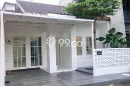 Jual Rumah Strategis Bagus Punya 3 KT di Pamulang Tangerang Selatan SHM Jual Rumah Strategis Bagus Punya 3 KT di Pamulang Tangerang Selatan SHM