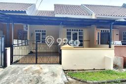 Jual Rumah Eksklusif 2 KT di Jelupang, Tangerang Jual Rumah Eksklusif 2 KT di Jelupang, Tangerang