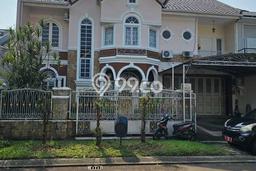 Rumah Mewah LB 290m2 Siap Huni Desain Elegan di BSD Puspita Loka, Tangerang Rumah Mewah LB 290m2 Siap Huni Desain Elegan di BSD Puspita Loka, Tangerang