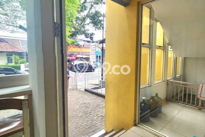 Disewakan Komersial di Pusat Kota Tangerang Ramai Strategis Disewakan Komersial di Pusat Kota Tangerang Ramai Strategis