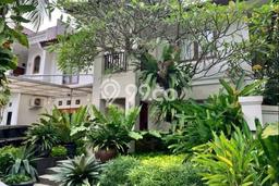 Jual Rumah Mewah Megah Dengan View Cantik di Bintaro, Tangerang Selatan Jual Rumah Mewah Megah Dengan View Cantik di Bintaro, Tangerang Selatan